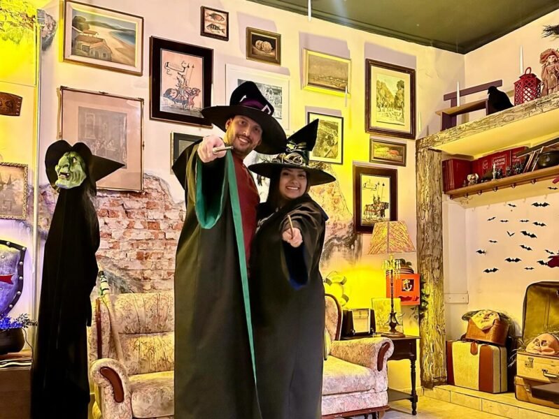 Hamburgueria temática Casa dos Bruxos em São Paulo, com decoração de Harry Potter