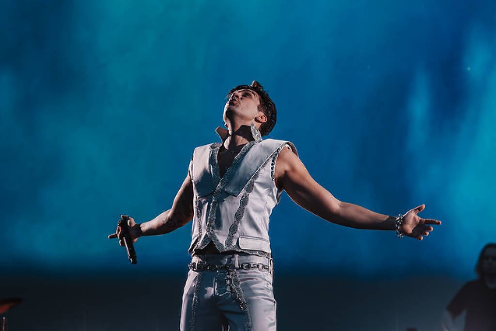 Luan Santana e Alcione se apresentando em São Paulo