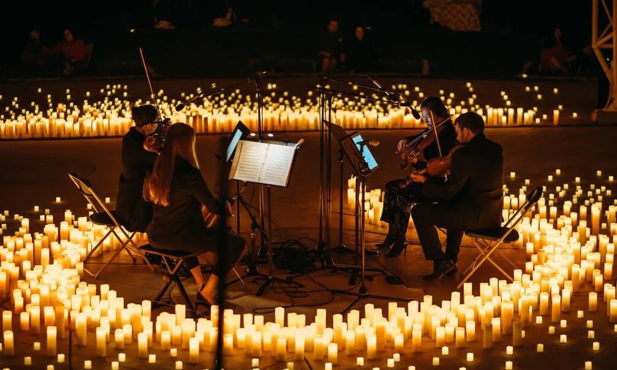 Concerto Candlelight em São Paulo com iluminação à luz de velas