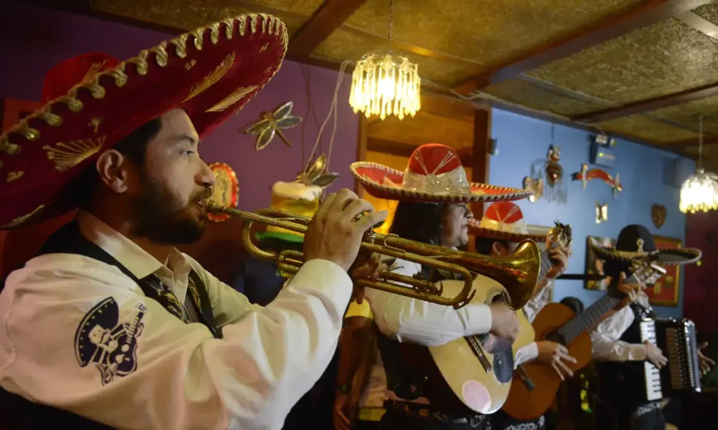 Festa Mexicana com Mariachis e buffet em Santo André