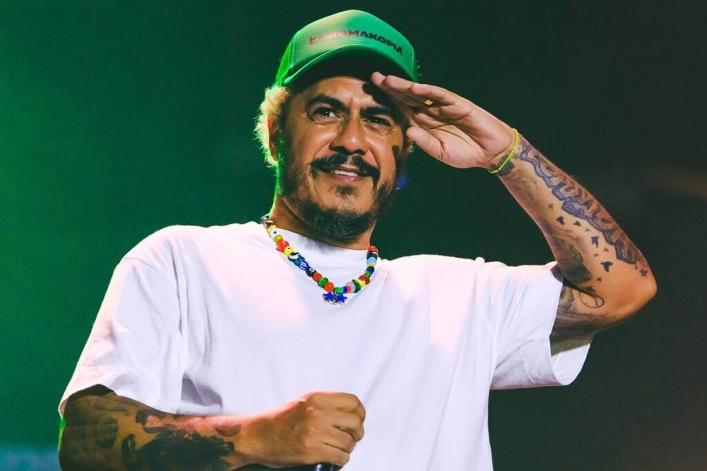 Marcelo D2 e Rachel Reis se apresentando no King’s Day em São Paulo