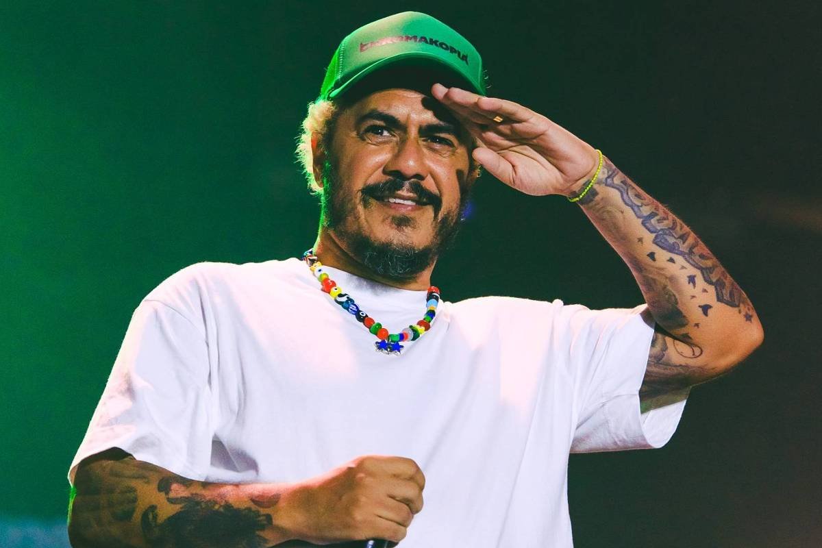 Marcelo D2 e Rachel Reis se apresentando no King’s Day em São Paulo